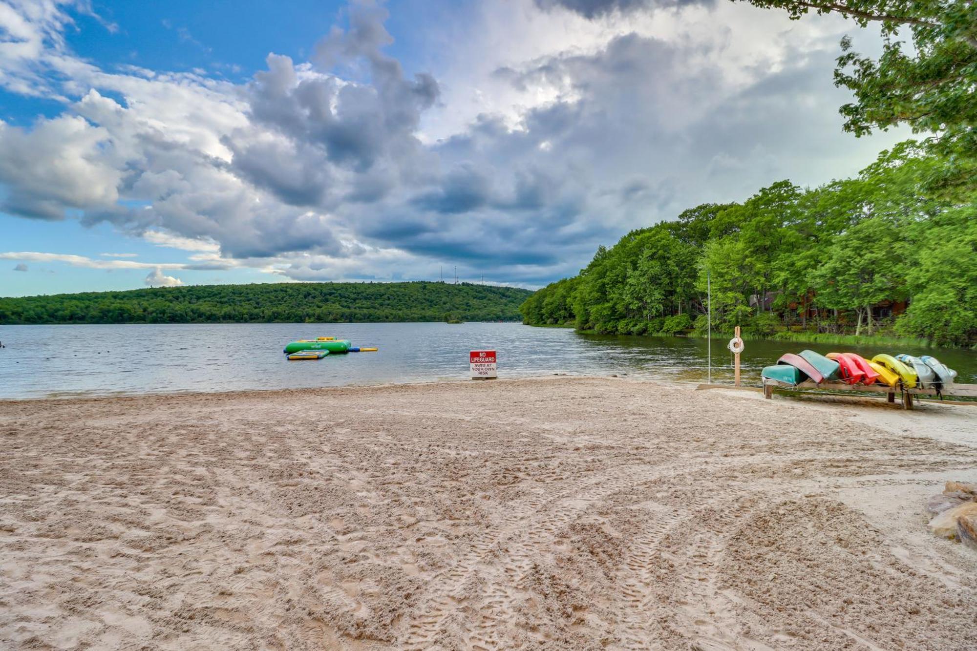 Lake Harmony Home About Half Mi To Big Boulder Mountain Buitenkant foto